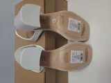 sandaly-lipsy-london-zapiecie-inne