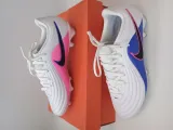korki-nike-tiempo-maestro-bohater-brak