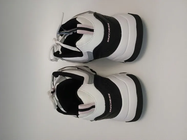 skechers-d-lite-cousin-marka-skechers