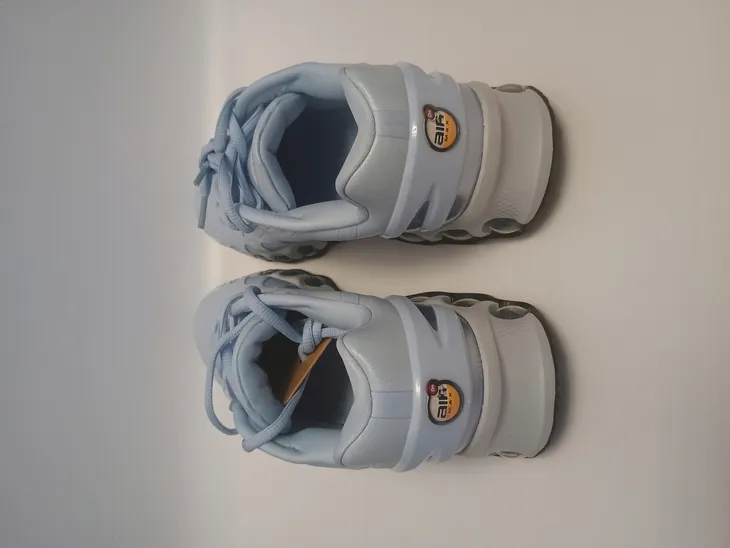 nike-dn8-blekitne-marka-nike