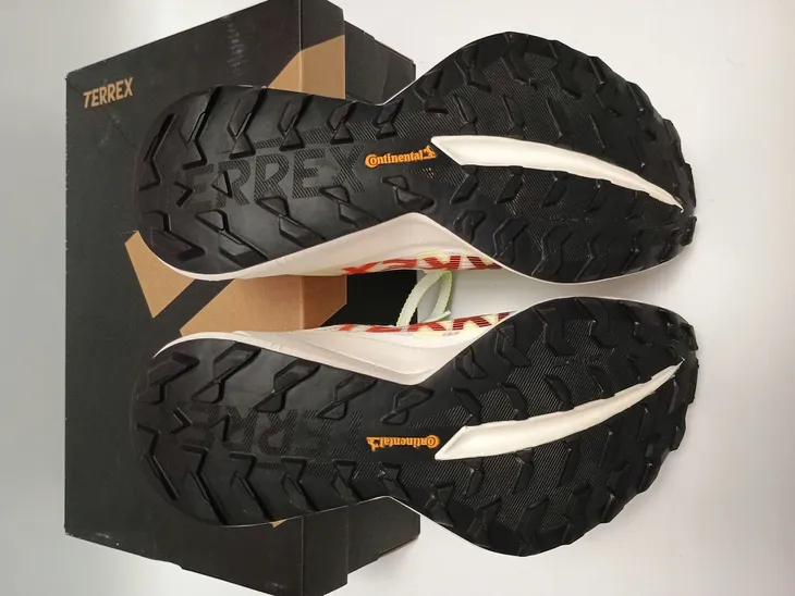 adidas-terrex-agravic-speed-ultra-wysokosc-brak-informacji