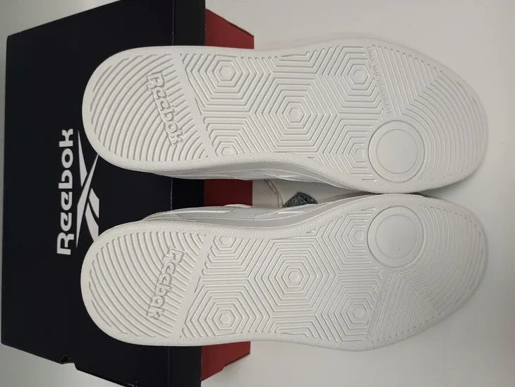 reebok-court-advance-wysokosc-brak-informacji