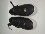 sneakersy-michael-kors-stan-nowy