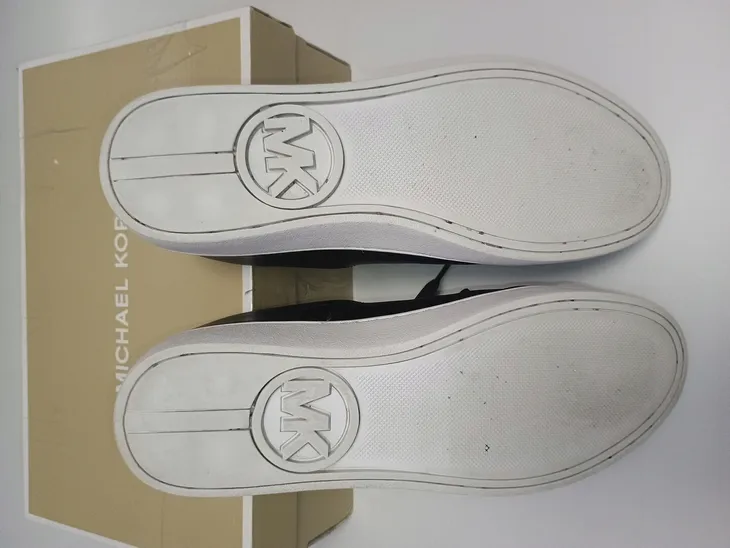 sneakersy-michael-kors-ocieplenie-brak-informacji