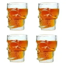 kieliszki-czaszki-zestaw-4-sztuk-na-oryginalne-przyjecia-i-toast