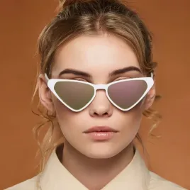 okulary-przeciwsloneczne-katowizna-glamour-biale-lato