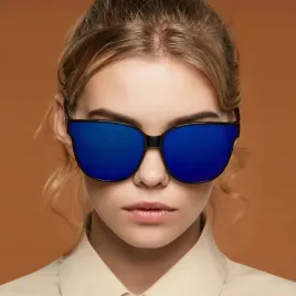 okulary-przeciwsloneczne-damskie-cat-eye-z-niebieskim-lustrem-na-lato