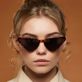 okulary-przeciwsloneczne-cat-eye-szylkretowe-kocie-oczy