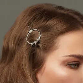 elegancka-metalowa-spinka-do-wlosow-srebrna-kolo-gwiazdki-celebrytka
