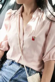 oryginalna-emaliowana-pin-broszka-love-na-szpilce