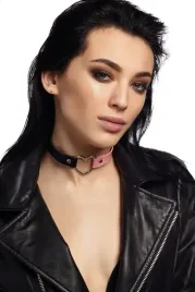 choker-eko-skora-czarno-rozowy-gothic-rock-serce
