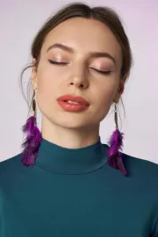 kolczyki-piorka-wiszace-w-stylu-orientalnym-boho