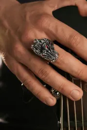 masywny-pierscien-meski-sygnet