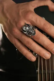 pierscien-z-czaszka-duzy-meski