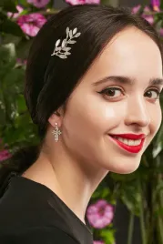 opaska-do-wlosow-galazka-akacji-elegancka-ozdoba