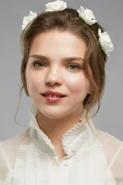 opaska-do-wlosow-z-kwiatami-na-gumce
