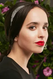 opaska-do-wlosow-z-piorkiem-elegancka-ozdoba