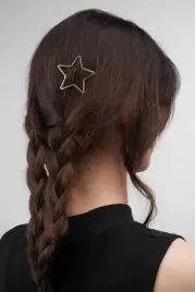 spinka-do-wlosow-metalowa-ozdoba-minimalistyczna-w-ksztalcie-gwiazdy