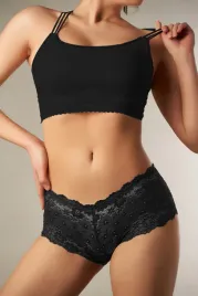 eleganckie-majtki-koronkowe-sexy