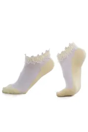 eleganckie-krotkie-skarpetki-z-falbanka-damskie-z-koronkowym-wykonczeniem