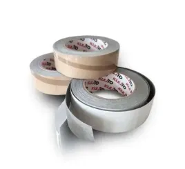 tasma-zamykajaca-do-poliweglanu-komorowego-38-mm-5-m-b