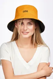 dwustronny-kapelusz-bucket-hat