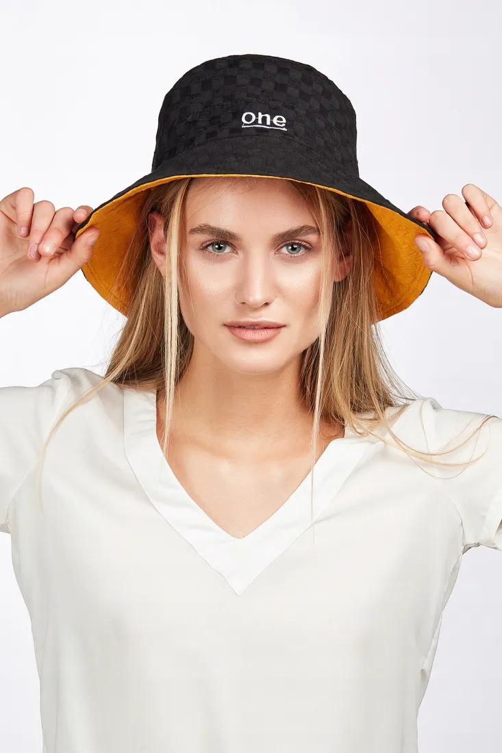 dwustronny-kapelusz-bucket-hat-stan-nowy