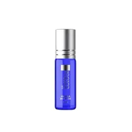 silcare-the-garden-of-colour-oliwka-do-paznokci-i-skorek-vanilla-sky-blue