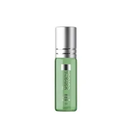 silcare-the-garden-of-colour-oliwka-do-paznokci-i-skorek-kiwi-deep-green-1