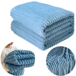 gruby-koc-160x200-pluszowy-wytlaczany-w-paski-pastelowe-kolory-narzuta