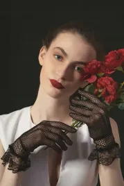 czarne-rekawiczki-siateczkowe-z-koronka-retro-pin-up-burleska