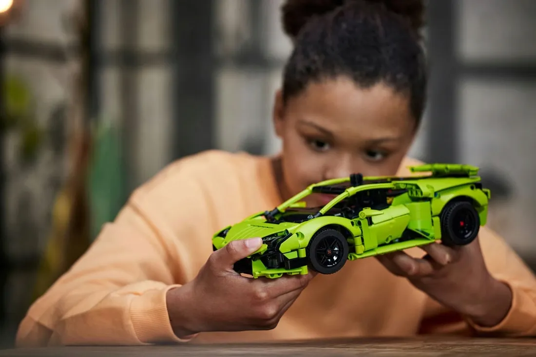 lego-technic-lamborghini-huracan-tecnica