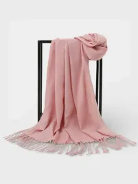 elegancki-damski-szalik-200-70-cm-pudrowy-roz-miekki-i-stylowy
