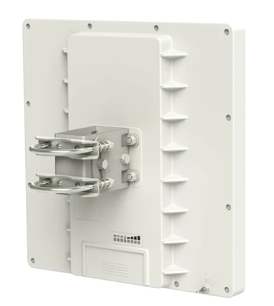 mikrotik-qrt-5-bialy-obsluga-poe