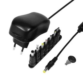 ladowarka-do-laptopa-uniwersalny-zasilacz-7-adapterow-do-elektroniki-15m