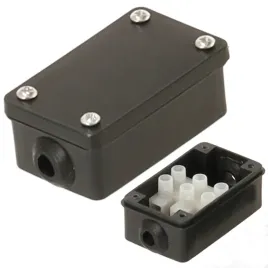 puszka-elektryczna-hermetyczna-wtykowa-ip68-do-halogenow-led-zewnetrzna