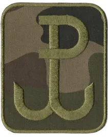 polska-walczaca-znak-pw-naszywka-kamuflaz-wz93-100x80-mm-haft-rzep
