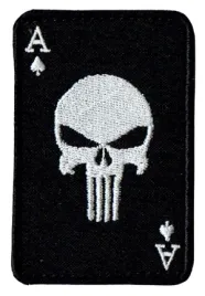 punisher-karta-as-pik-czarna-naszywka-rzep