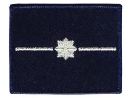 dystynkcja-softshell-policja-stopien-mlodszy-aspirant-naszywka-rzep