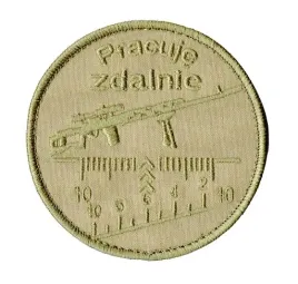 pracuje-zdalnie-piaskowa-naszywka-rzep