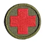krzyz-medyczny-apteczka-naszywka-olive-green-30x30-mm-haft-rzep