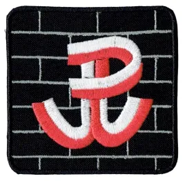 polska-walczaca-znak-pw-czarny-mur-75x75-mm-naszywka-haft-rzep