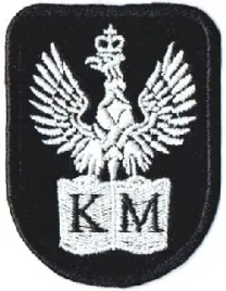 klasa-mundurowa-orzelek-km-naszywka-haftowana-na-beret-czarny
