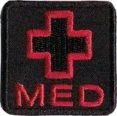 krzyz-medyczny-med-naszywka-40x40-mm-czarna-haft-rzep