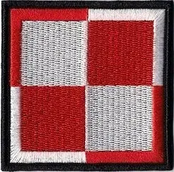 szachownica-lotnicza-naszywka-6x6cm-rzep