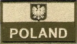 flaga-polski-z-napisem-poland-i-godlem-naszywka-w-kolorach-maskujacych-rzep