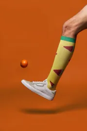 podkolanowki-kompresyjne-z-nadrukiem-uciskowe-skarpety-sportowe