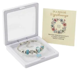 bransoletka-charms-z-kwiatowa-zawieszka-kartka-i-pudelkiem