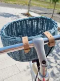 wiklinowy-koszyk-na-rower-dla-dzieci-morski-na-paski-dumpy-obciazenie-maksymalne-4-kg