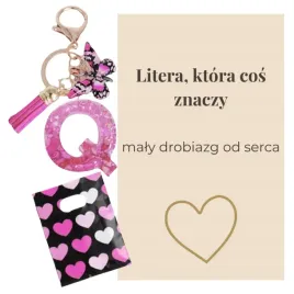 brelok-z-litera-q-motylek-fredzel-kartka-torebka-upominek-prezent